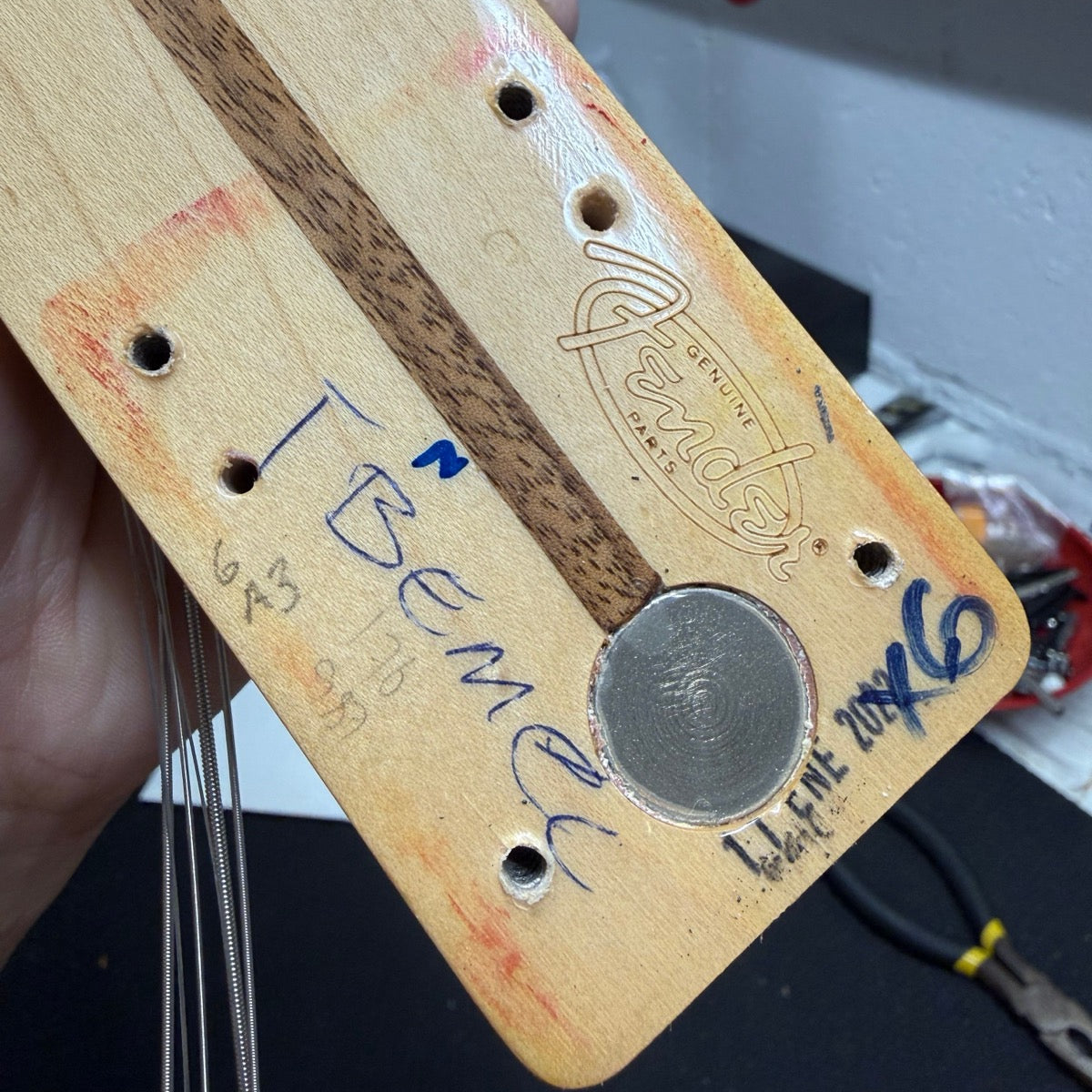 Fender Baritone Verification and a Truss Rod That Spins Free