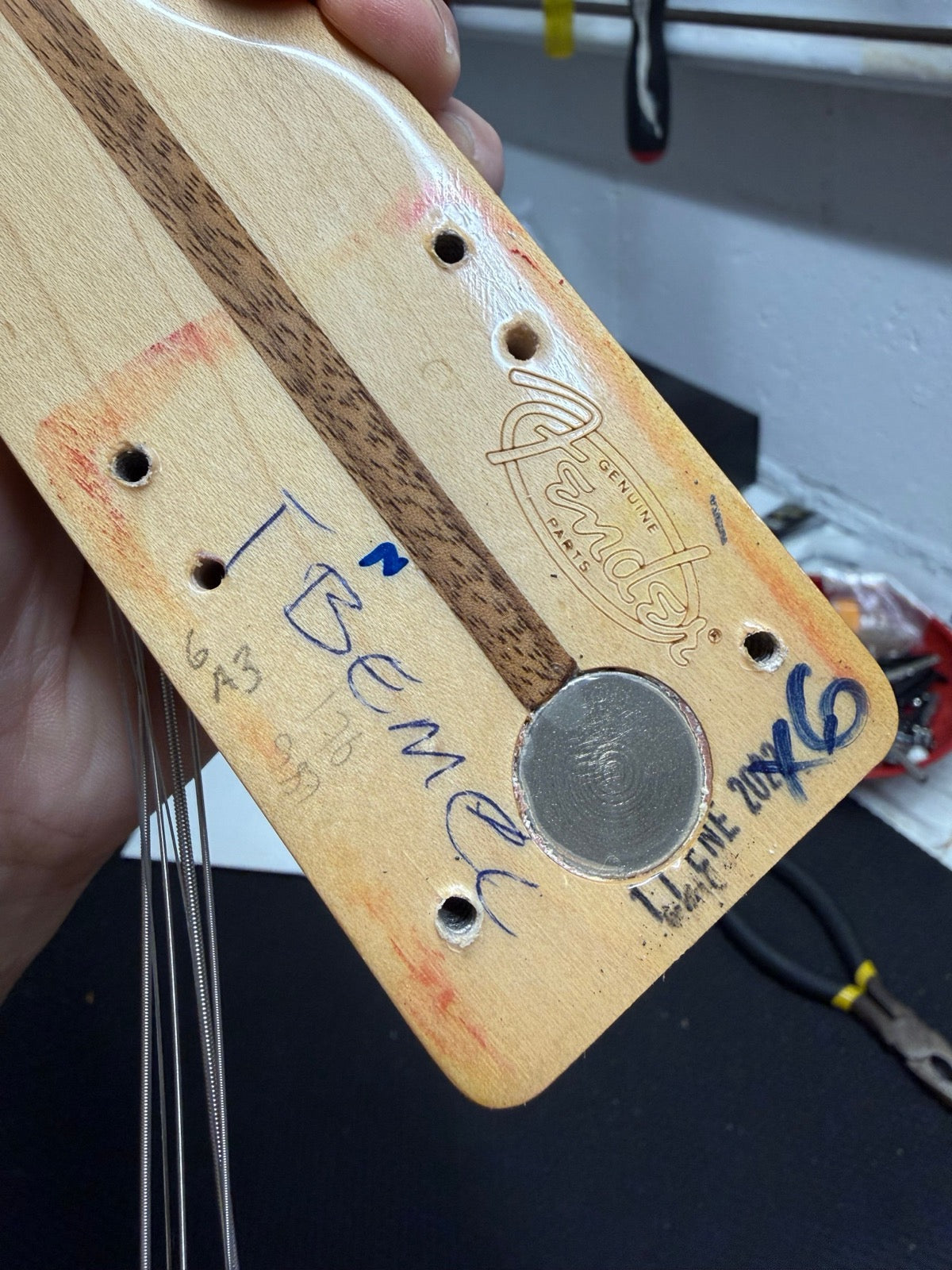 Fender Baritone Verification and a Truss Rod That Spins Free