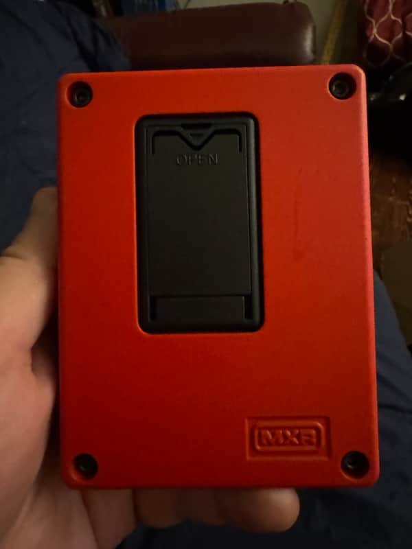 2021 MXR Tom Morello Power 50 Overdrive - bottom with battery compartment - Pauls Guitar Hideout