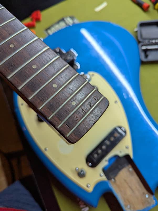 1968 Yamaha SG-3C - upper frets and neck joint detail - Pauls Guitar Hideout