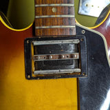 1967 Gibson EB-2 - neck pickup close-up - Pauls Guitar Hideout