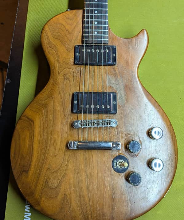 1978-1980 Gibson The Paul - body front controls and pickups close-up - Pauls Guitar Hideout
