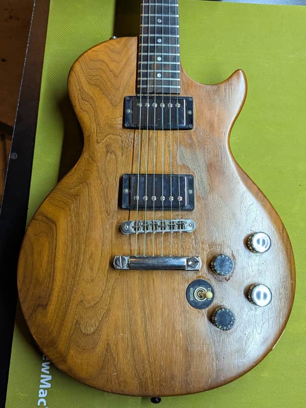 1978-1980 Gibson The Paul - body front controls and pickups close-up - Pauls Guitar Hideout
