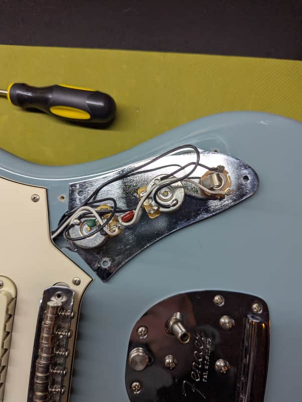 2017-2019 Fender American Professional Jaguar - control plate wiring and pots - Pauls Guitar Hideout