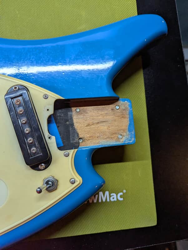 1968 Yamaha SG-3C - neck pickup and open cavity - Pauls Guitar Hideout