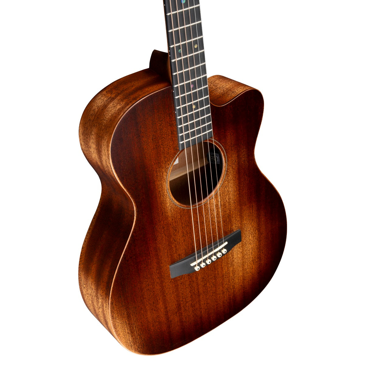 Martin 000C Jr-E StreetMaster acoustic-electric, angle view