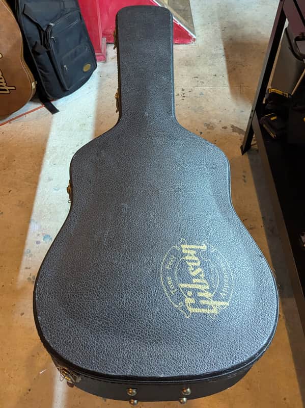 1999 Gibson Songbird Deluxe - Gibson hardshell case - Pauls Guitar Hideout