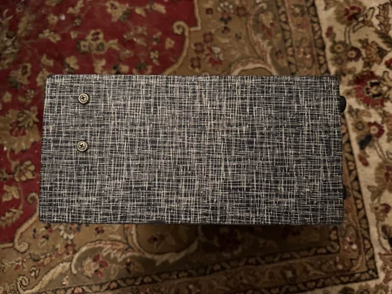 1967 Supro Bantam - bottom with speaker jacks - Pauls Guitar Hideout