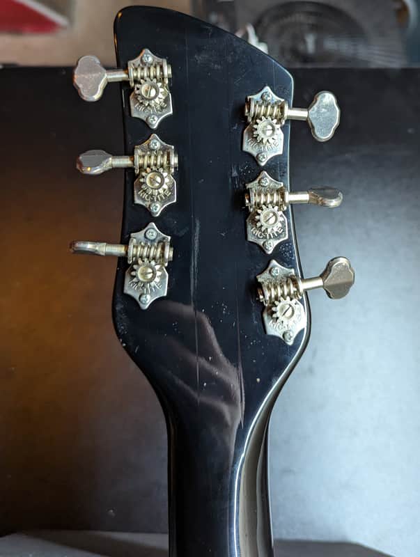Rickenbacker 350 V63 - headstock back with tuners - Pauls Guitar Hideout