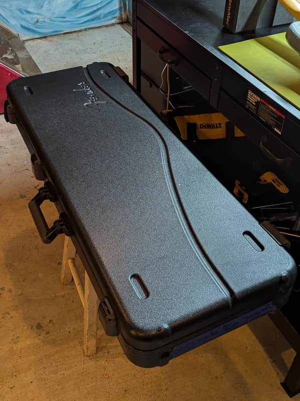 2017-2019 Fender American Professional Jaguar - Fender molded hardshell case - Pauls Guitar Hideout