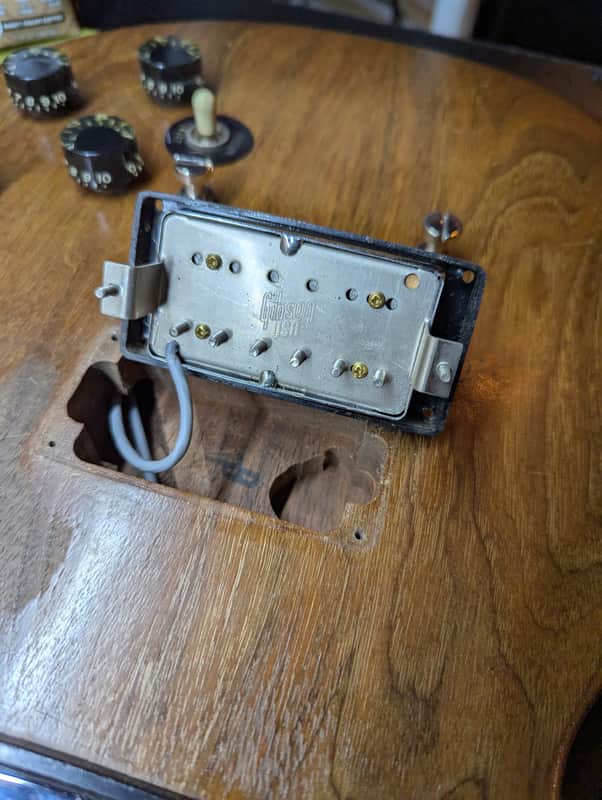 1978-1980 Gibson The Paul - pickup cavity with knobs removed - Pauls Guitar Hideout