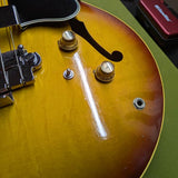 1967 Gibson EB-2 - controls and knobs detail - Pauls Guitar Hideout