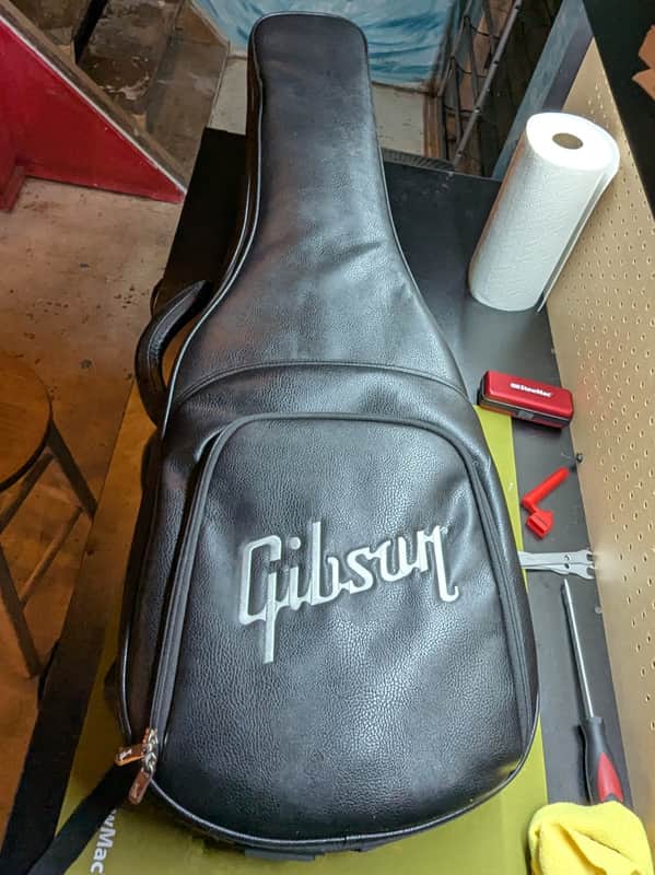 2019-2024 Gibson Les Paul Studio Wine Red - Gibson gig bag - Pauls Guitar Hideout