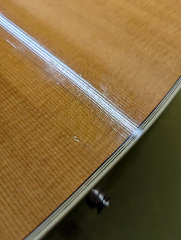 1999 Gibson Songbird Deluxe - spruce top binding and endpin - Pauls Guitar Hideout