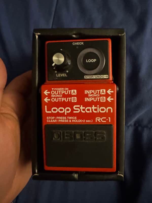 Boss RC-1 Loop Station - pedal in original box - Pauls Guitar Hideout