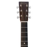 Martin D-28 Standard Series Natural
