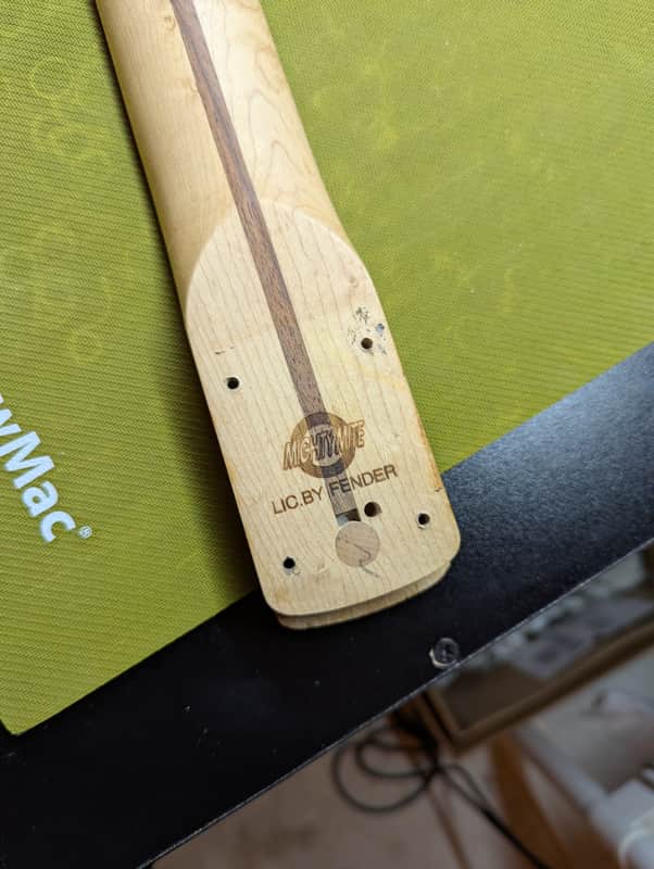 Mighty Mite Strat neck - heel close-up Lic By Fender stamp - Pauls Guitar Hideout