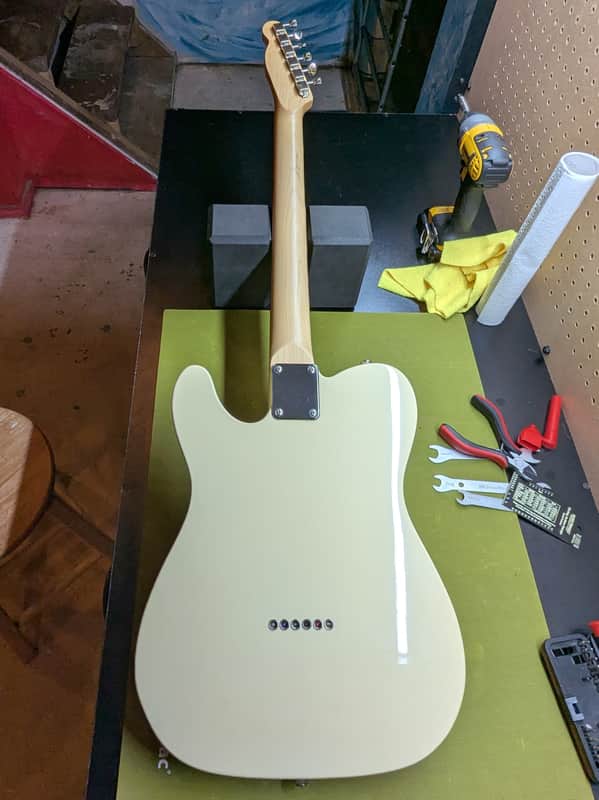 WD Partscaster Telecaster - body back full view white - Pauls Guitar Hideout