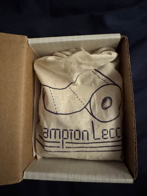 Champion Leccy The Dunsh - pedal in drawstring bag in box - Pauls Guitar Hideout