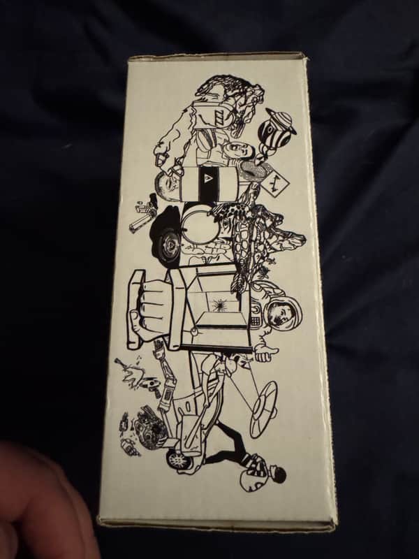 Poison Noises The Crook V5 - box side with illustrated artwork - Pauls Guitar Hideout