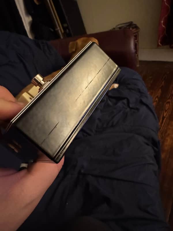 2010s Hiwatt Fuzz Generation - bottom edge alternate angle - Pauls Guitar Hideout