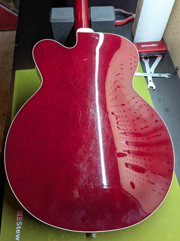 2003-2006 Gretsch G6119 Tennessee Rose - body back close-up - Pauls Guitar Hideout