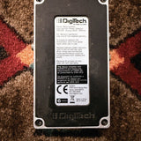 DigiTech Grunge, white crackle: rubber bottom with the DigiTech label marked Made in China and four screws
