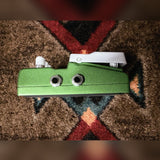 DigiTech HardWire SP-7 Stereo Phaser, green: left side with the two output jacks