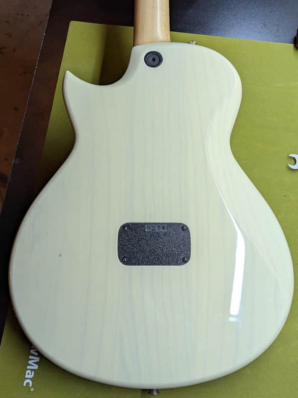 2007 Taylor SB1-X Solidbody Classic - back body with control cover - Pauls Guitar Hideout