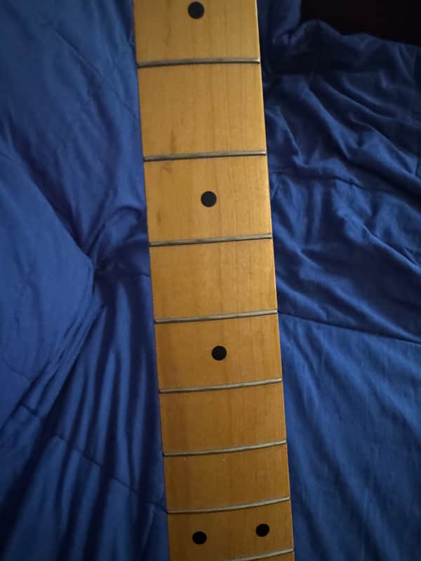 1990s Fender 51 Precision Bass - fretboard mid frets close-up - Pauls Guitar Hideout