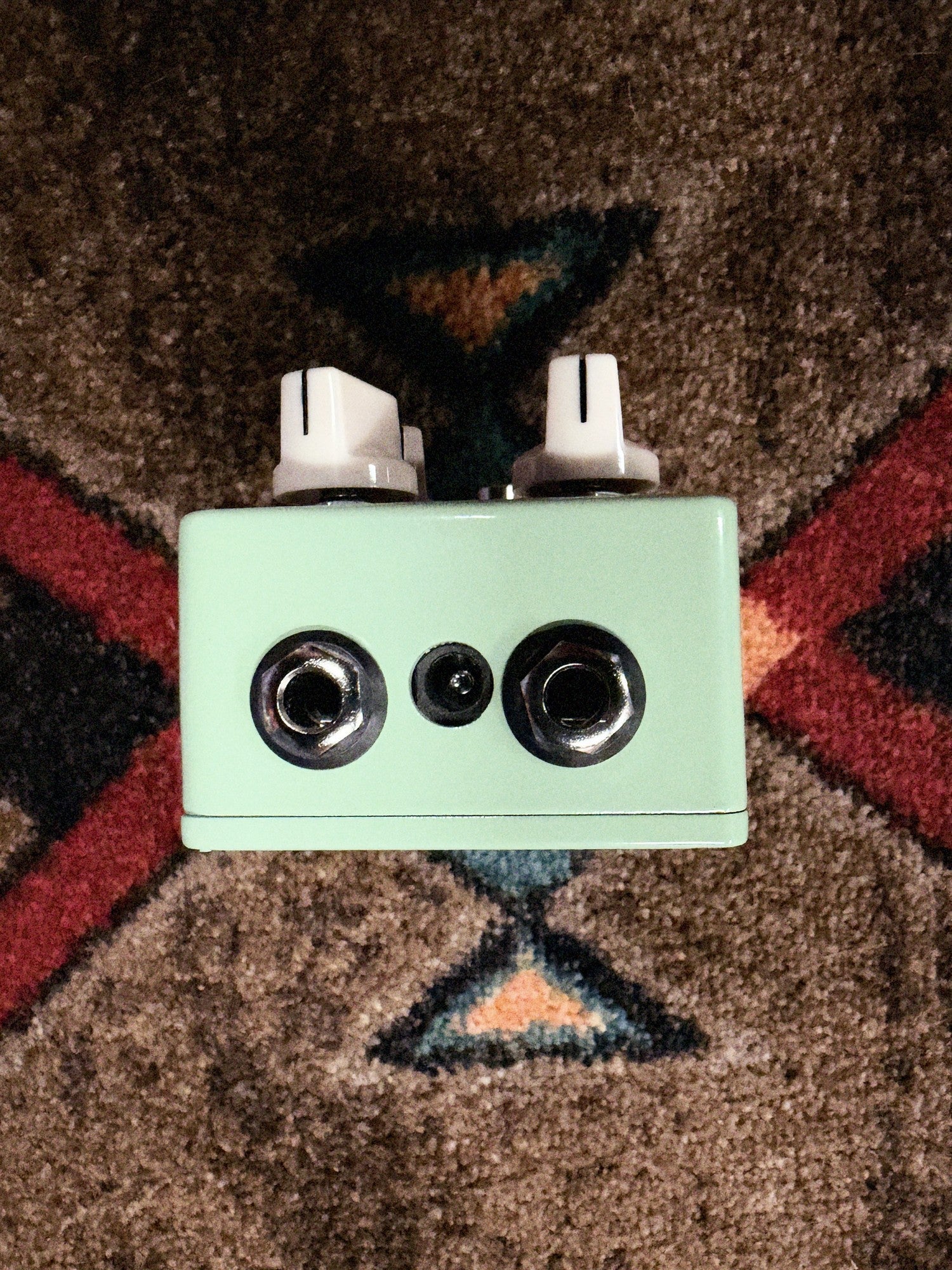 EarthQuaker Devices Westwood, seafoam green: knob end with two 1/4 inch jacks and the power jack between them