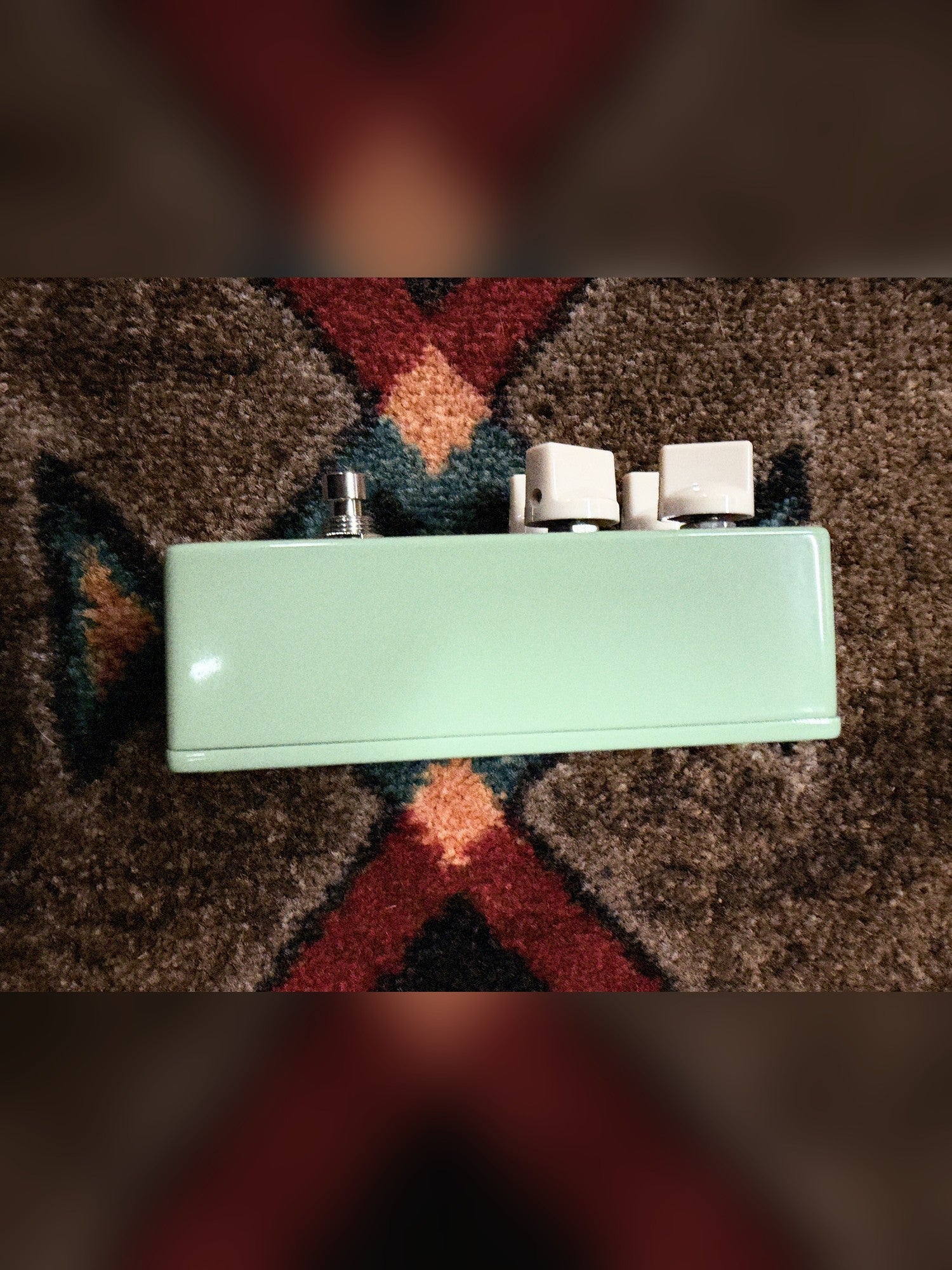 EarthQuaker Devices Westwood, seafoam green: right side of the enclosure, knob end at the right