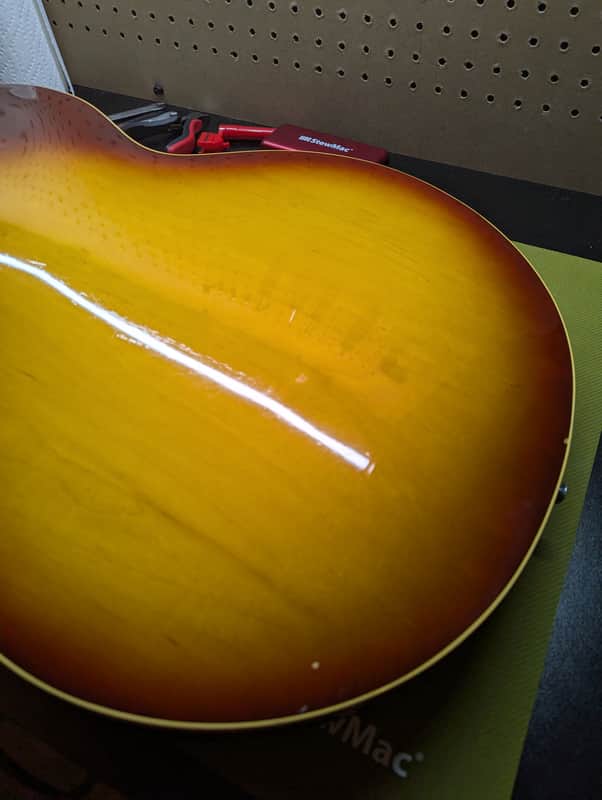 1967 Gibson EB-2 - back body angle showing finish - Pauls Guitar Hideout