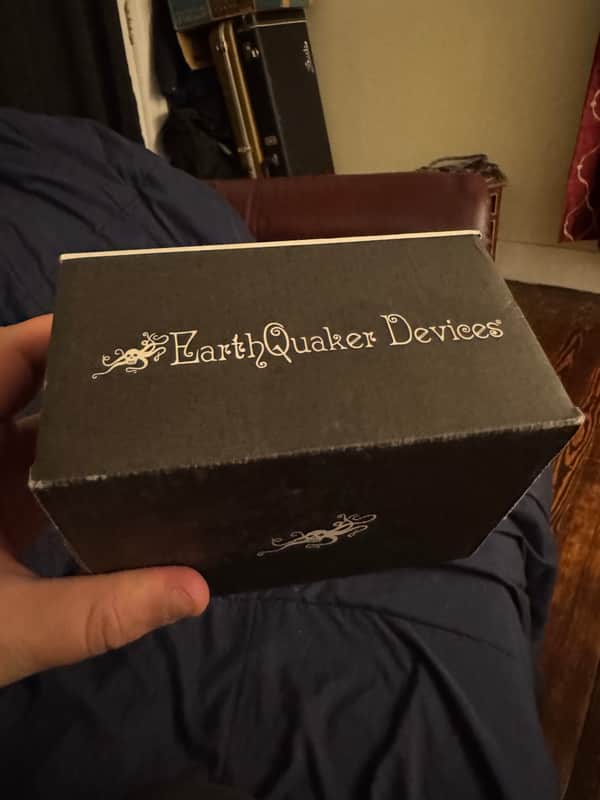 2020 EarthQuaker Devices Sunn O))) Life Pedal V2 - box top with EQD branding - Pauls Guitar Hideout