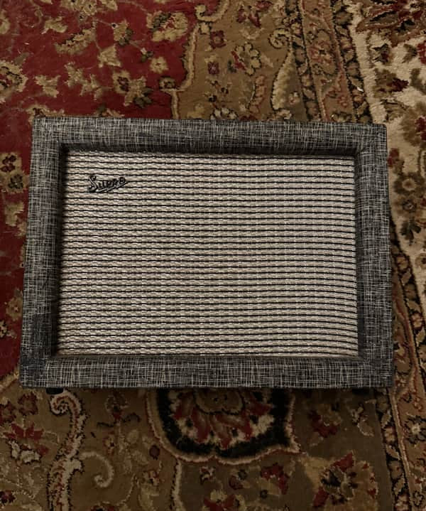 1967 Supro Bantam - front top down with grille cloth - Pauls Guitar Hideout