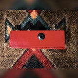 JHS AT+, red: left side with the output jack