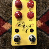 JHS Double Dragon Lo-Fi Octave Device, yellow: top with the Volume, Dry, Oct- and Oct+ knobs, the two-headed dragon art, two lights and the On/Off and Oct+ footswitches