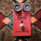 MXR M102 Dyna Comp, red: top with the Output and Sensitivity knobs, the MXR logo, the red LED and the footswitch
