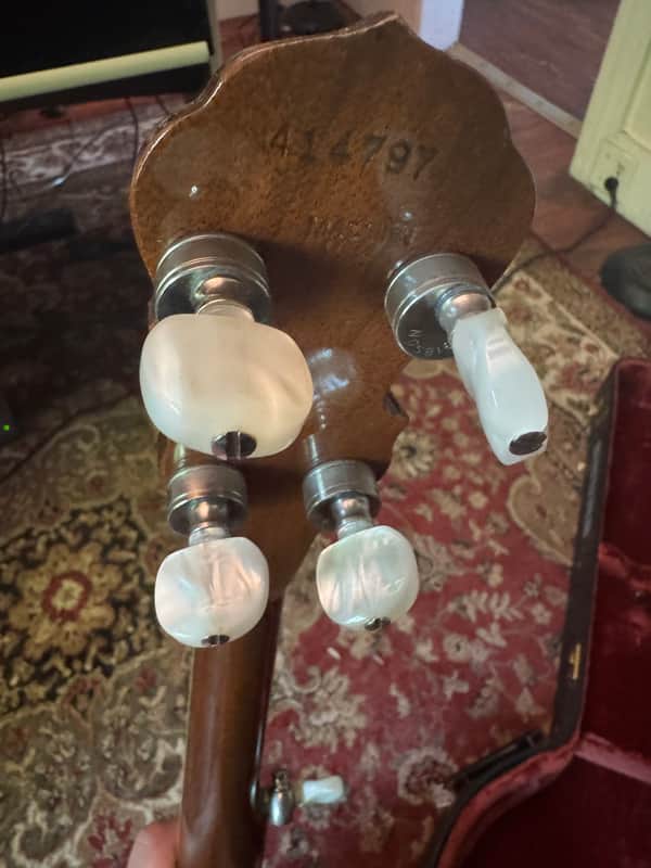 1974 Gibson Mastertone RB250 - headstock back tuners close-up - Pauls Guitar Hideout