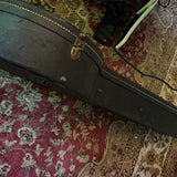 1974 Gibson Mastertone RB250 - hardshell case side detail - Pauls Guitar Hideout