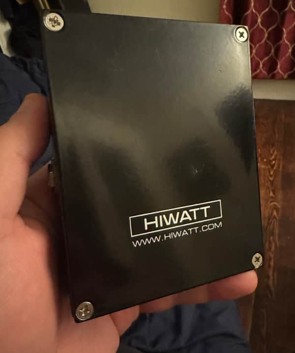 2010s Hiwatt Fuzz Generation - bottom plate with Hiwatt logo - Pauls Guitar Hideout