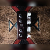 Wampler Dual Fusion V2, Red Sparkle: top edge with the four input and output jacks and the power jack in the middle