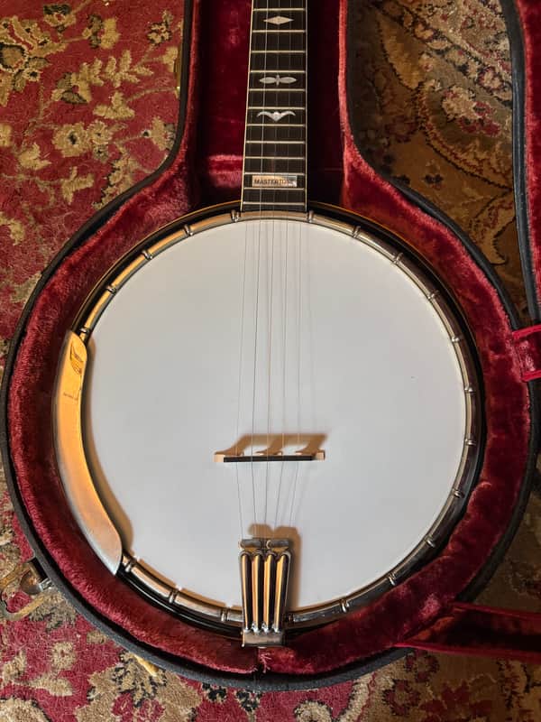 1974 Gibson Mastertone RB250 - banjo front in case - Pauls Guitar Hideout